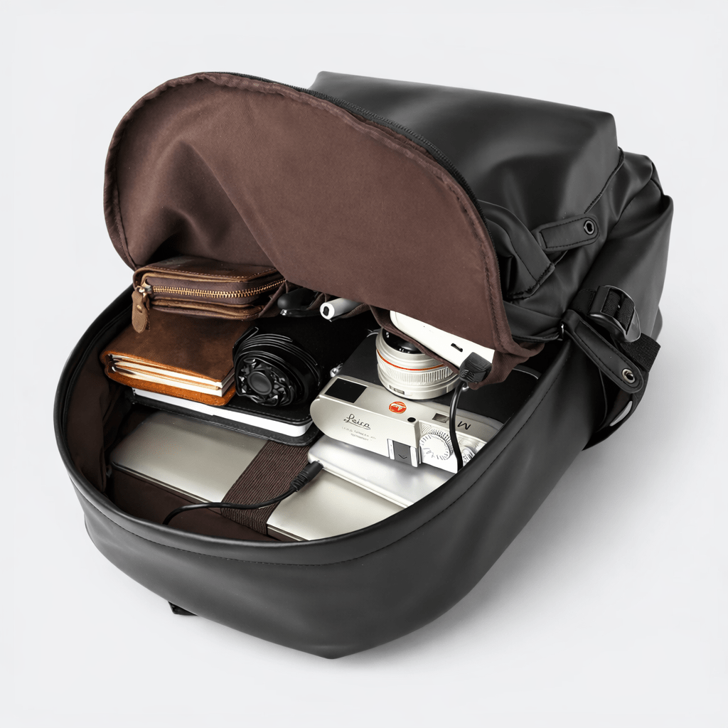 Sac à Dos de Voyage en Cuir Noir - | AïtaVia